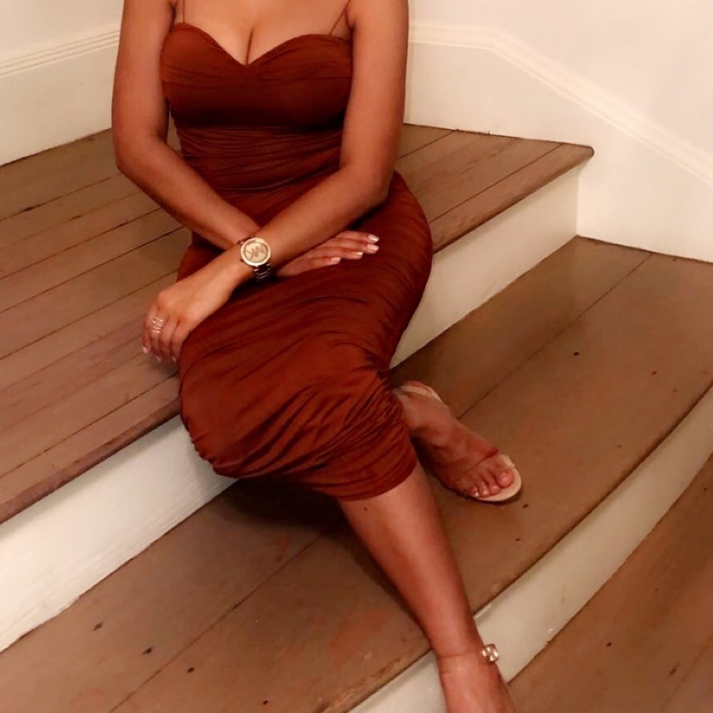 Drop A Bombshell Ruched Midaxi Dress in Rust